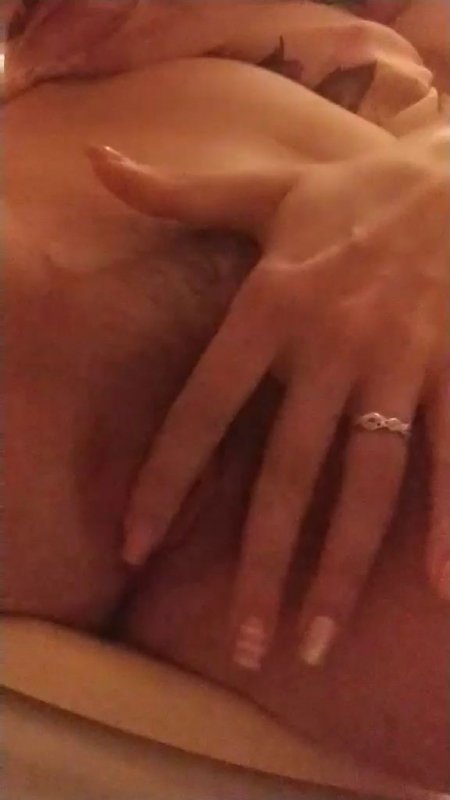 heavy flow wide set vagina ft. Ella Thompson — free porn video (18:40)