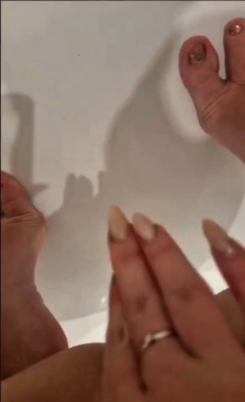 adult truth or dare ring